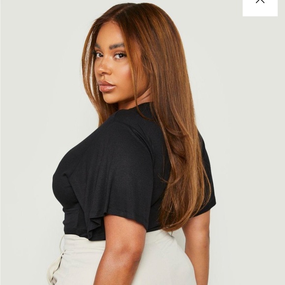 Boohoo plus wrap short sleeved bodysuit, size 16, black, NWT - Picture 2 of 15